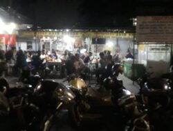 Cegah Kerumunan di Malam Hari, Anggota Polsek Kramatjati dan Satpol LP Sasar Lokasi Rawan Kerumunan