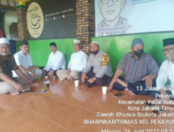 Eratkan Silaturahmi, Binmas Polsek Pasar Rebo Hadiri Pengajian di Yayasan Pesantren Mardhotillah