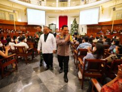 Tinjau Gereja di Malam Natal, Kapolri Pastikan TNI-Polri Beri Rasa Aman Sepanjang Nataru