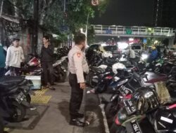 Cegah Kejahatan Jalanan Pada Malam Hari, Polisi di Jatinegara Lakukan Strong Point dan Patroli Wilayah